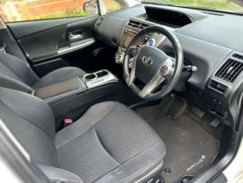 Used Toyota Prius+ 2019 for sale - 74692295: Photo