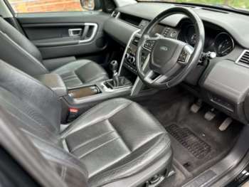 Used Land Rover Discovery Sport 2015 for sale - 74692284: Photo