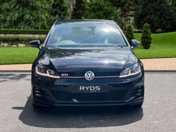 Used Volkswagen Golf 2017 for sale - 75055408: Photo