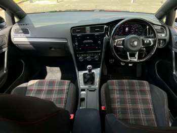 Used Volkswagen Golf 2017 for sale - 75055408: Photo