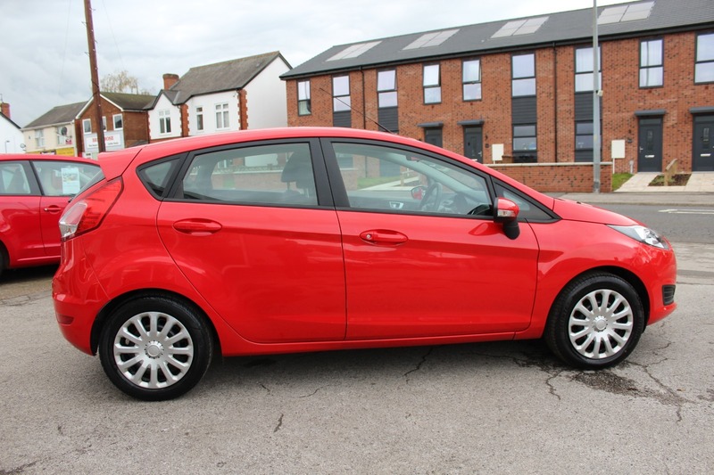 Used Ford Fiesta 2014 for sale - 76439694: Photo 4