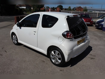 Used Toyota AYGO 2012 for sale - 79032836: Photo