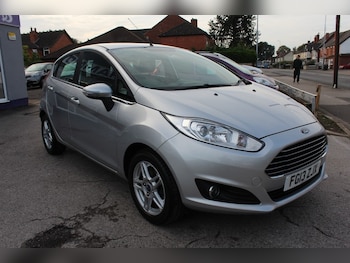 Used Ford Fiesta 2013 for sale - 76133104: Photo