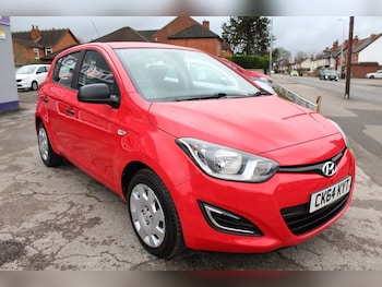 Used Hyundai i20 2014 for sale - 77521722: Photo