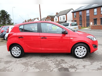 Used Hyundai i20 2014 for sale - 77521722: Photo