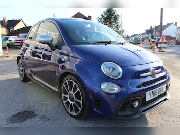 Used Abarth 500 2019 for sale - 77720790: Photo