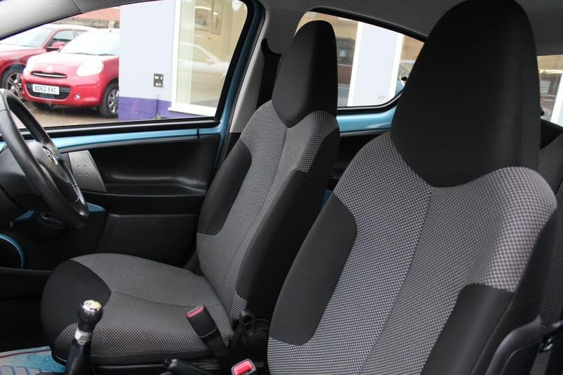 Used Toyota AYGO 2014 for sale - 76884550: Photo 14