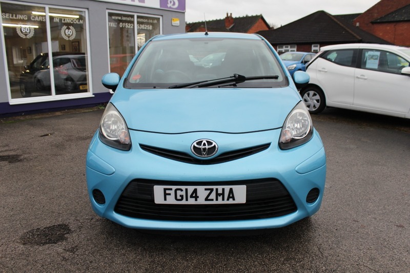 Used Toyota AYGO 2014 for sale - 76884550: Photo 2