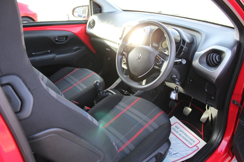 Used Peugeot 108 2015 for sale - 76418079: Photo 10