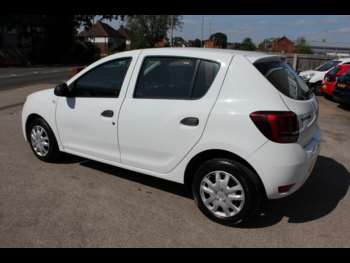 Used Dacia Sandero 2017 for sale - 75078453: Photo
