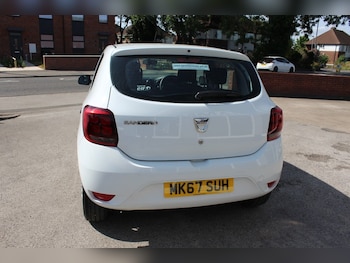 Used Dacia Sandero 2017 for sale - 77328827: Photo