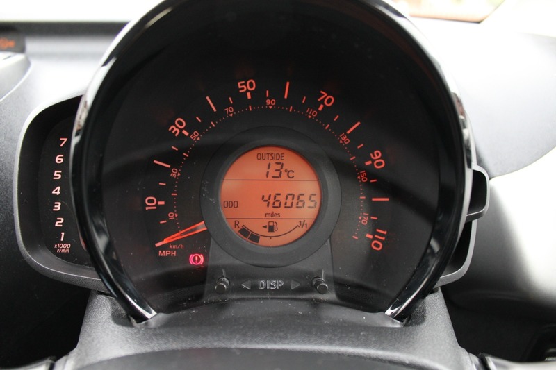 Used Toyota AYGO 2015 for sale - 76357127: Photo 15