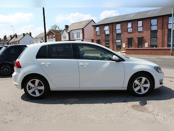 Used Volkswagen Golf 2016 for sale - 79359456: Photo