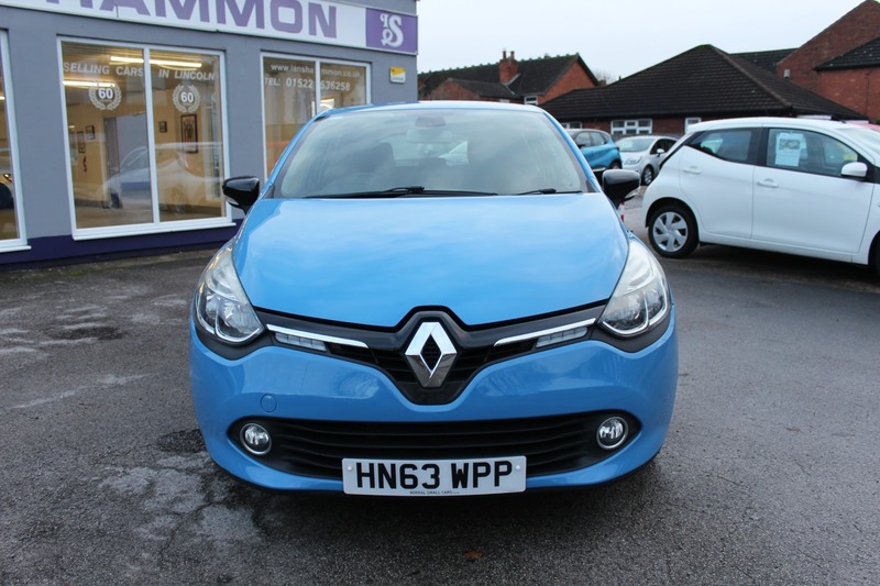 Used Renault Clio 2013 for sale - 76884596: Photo 2