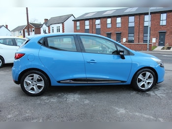 Used Renault Clio 2013 for sale - 76884596: Photo