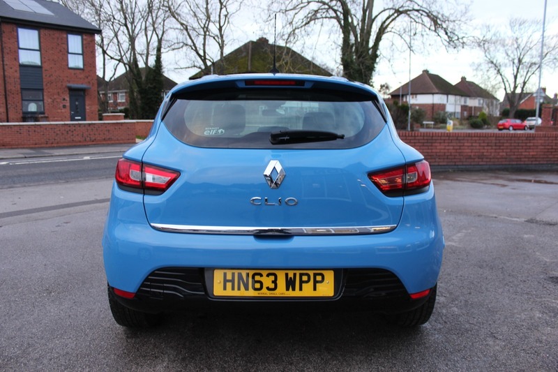 Used Renault Clio 2013 for sale - 76884596: Photo 6