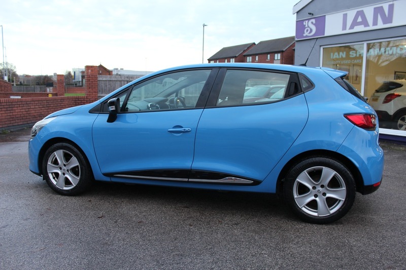 Used Renault Clio 2013 for sale - 76884596: Photo 8