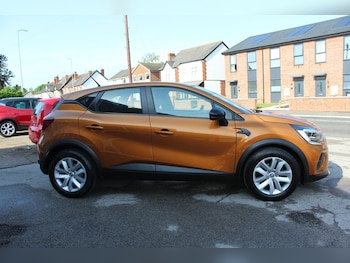 Used Renault Captur 2021 for sale - 78659184: Photo