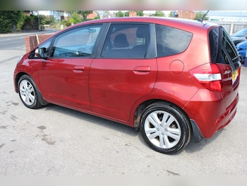 Used Honda Jazz 2015 for sale - 79494675: Photo