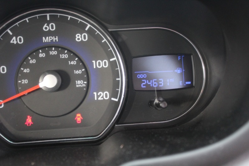 Used Hyundai i10 2012 for sale - 76430599: Photo 12