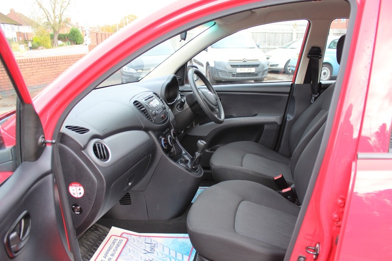 Used Hyundai i10 2012 for sale - 76430599: Photo 14