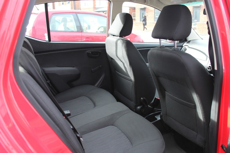 Used Hyundai i10 2012 for sale - 76430599: Photo 9