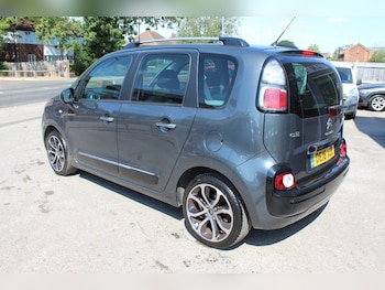 Used Citroen C3 Picasso 2016 for sale - 79539289: Photo