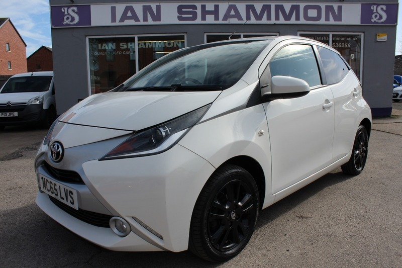 Used Toyota AYGO 2015 for sale - 77720773: Photo 10