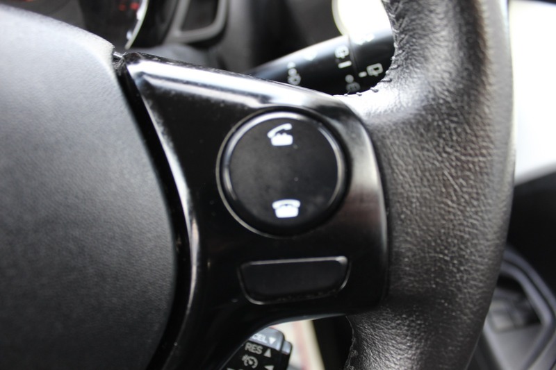 Used Toyota AYGO 2015 for sale - 77720773: Photo 25