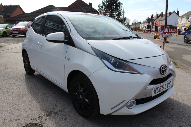 Used Toyota AYGO 2015 for sale - 77720773: Photo 3
