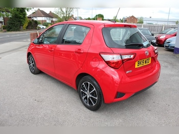 Used Toyota Yaris 2019 for sale - 78558024: Photo