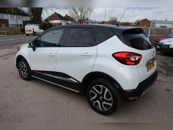 Used Renault Captur 2017 for sale - 77572443: Photo