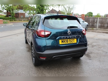 Used Renault Captur 2018 for sale - 78607923: Photo