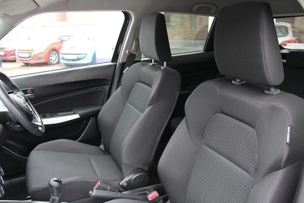 Used Suzuki Swift 2018 for sale - 76245651: Photo 16
