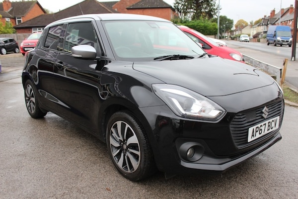 Used Suzuki Swift 2018 for sale - 76245651: Photo 3