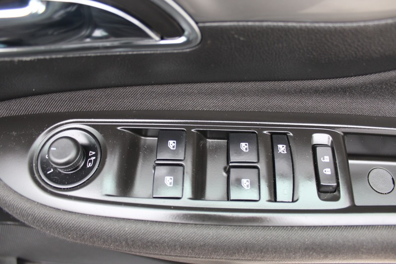 Used Vauxhall Mokka 2015 for sale - 77990308: Photo 12