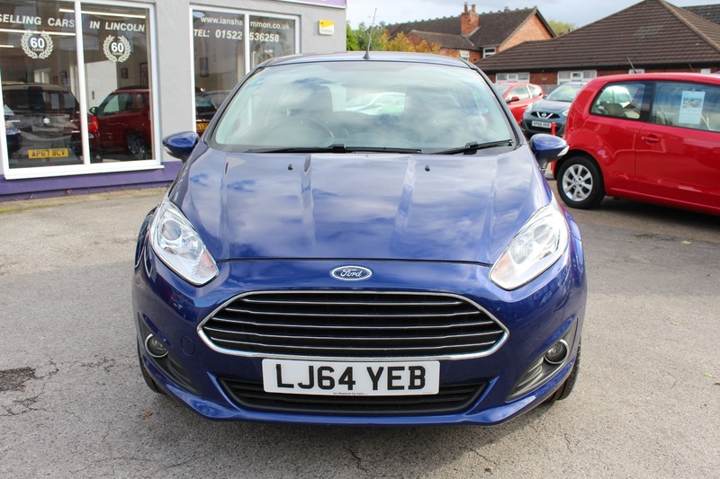 Used Ford Fiesta 2015 for sale - 76386967: Photo 2