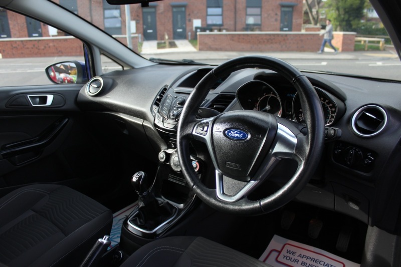 Used Ford Fiesta 2015 for sale - 76386967: Photo 9