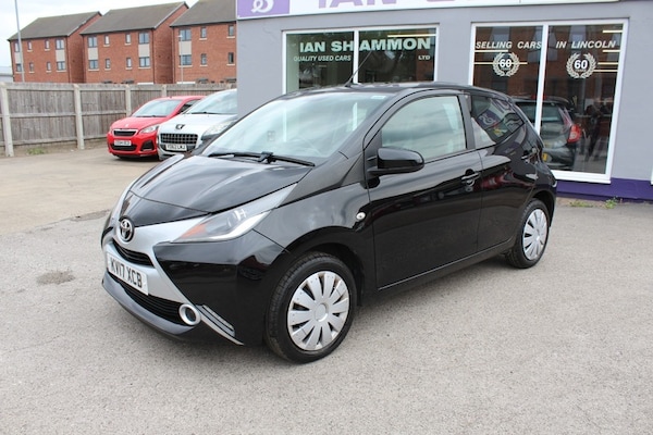Used Toyota AYGO 2017 for sale - 75676266: Photo 2