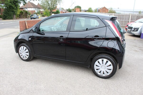 Used Toyota AYGO 2017 for sale - 75676266: Photo 3