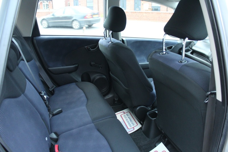 Used Honda Jazz 2014 for sale - 76896631: Photo 11