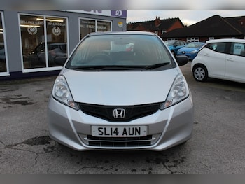 Used Honda Jazz 2014 for sale - 76896631: Photo