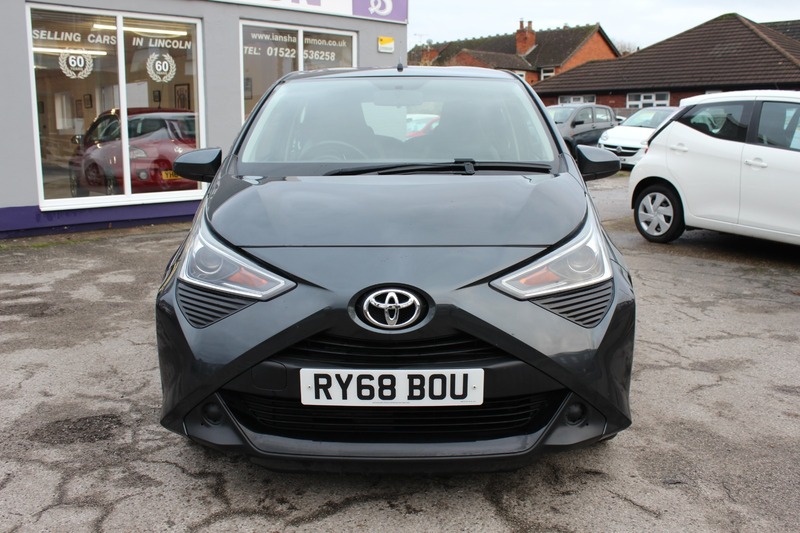 Used Toyota AYGO 2019 for sale - 76712183: Photo 2