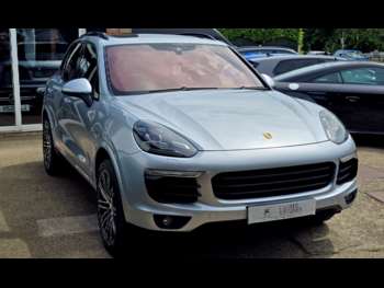 Used Porsche Cayenne 2016 for sale - 75017645: Photo