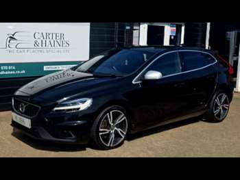 Used Volvo V40 2017 for sale - 75210471: Photo