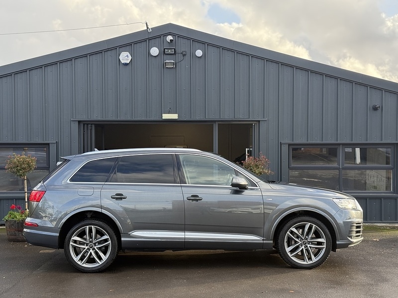 Used Audi Q7 for sale - 76470674: Photo 10