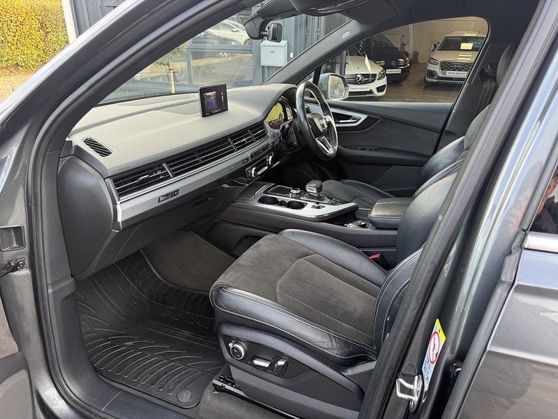 Used Audi Q7 for sale - 76470674: Photo 8