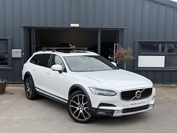 Used Volvo V90 2017 for sale - 78882728: Photo