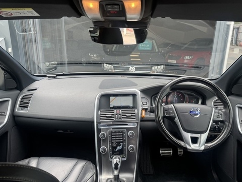 Used Volvo XC60 2024 for sale - 77272339: Photo 3