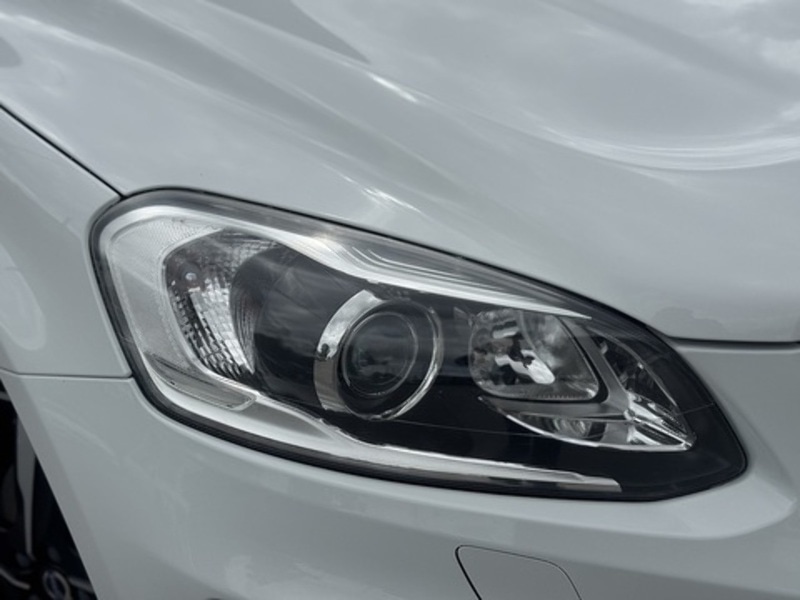 Used Volvo XC60 2024 for sale - 77272339: Photo 8